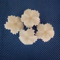 Gift Set-7: Daisy Floater Candle Set